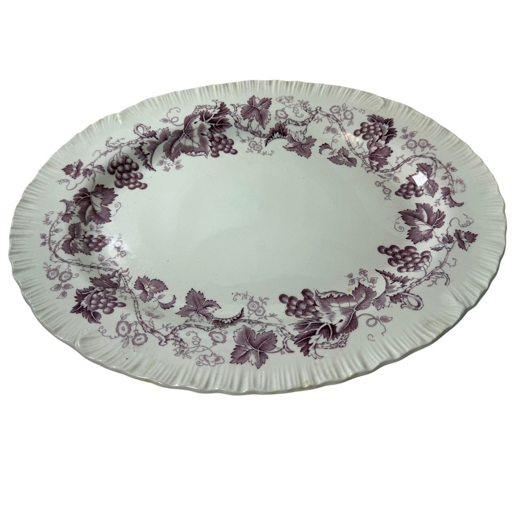 Wedgwood Old Vine Etruria Barlaston Purple Grape Oval Platter 14 Inch England